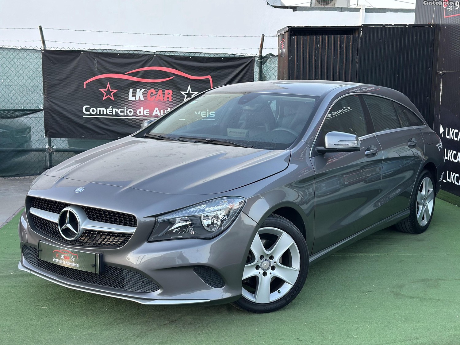 Mercedes-Benz CLA 180 Shooting Brake ' GARANTIA ' — fotografia 11