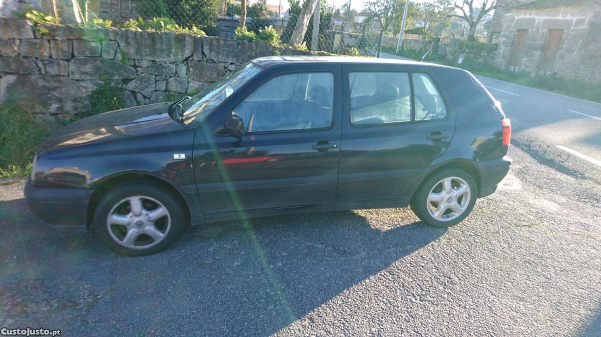 VW Golf 1.9 TDI Diesel 90 cv / 66 kW 1994 Pink Floyd — photo 5