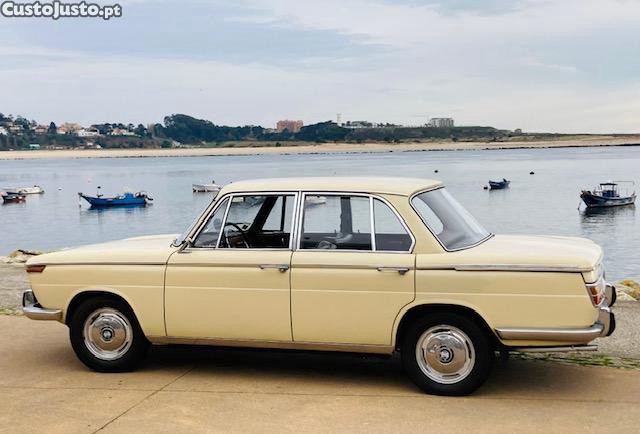 BMW 2002 2000 4p — fotografia 9