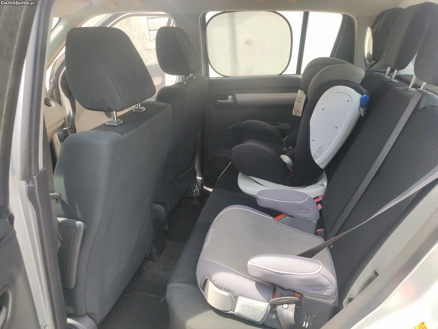 Suzuki Swift ddis — fotografia 5
