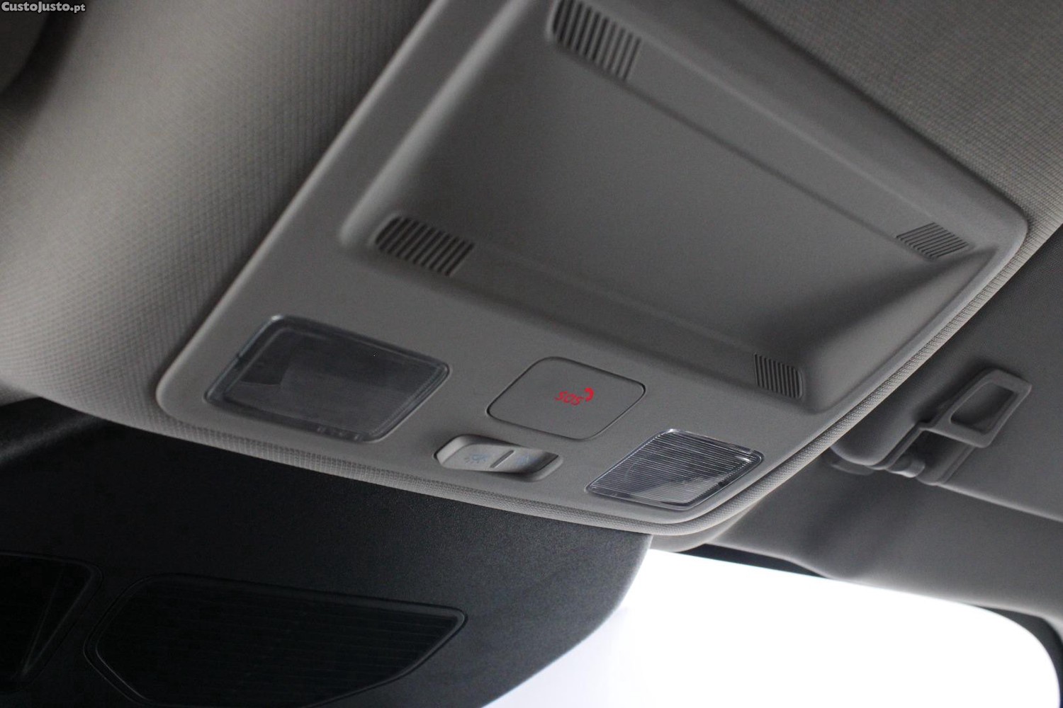 Ford Kuga 1.5 TDCI ECOBLUE TITANIUM — fotografia 13