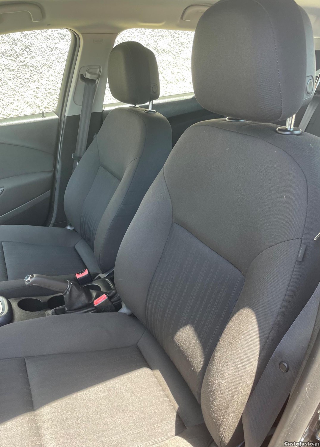 Opel Astra J sports tourer 1.6 CDTi — fotografia 3