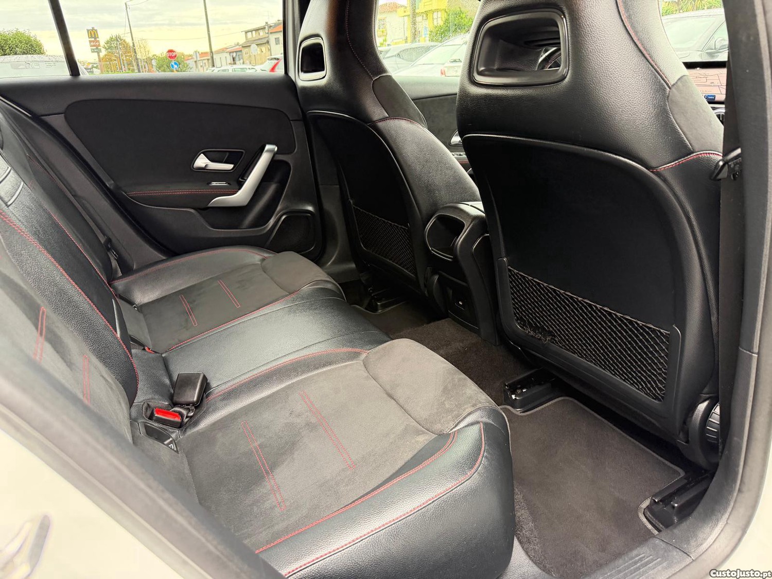 Mercedes-Benz A 200 d AMG Line Aut. — fotografia 14