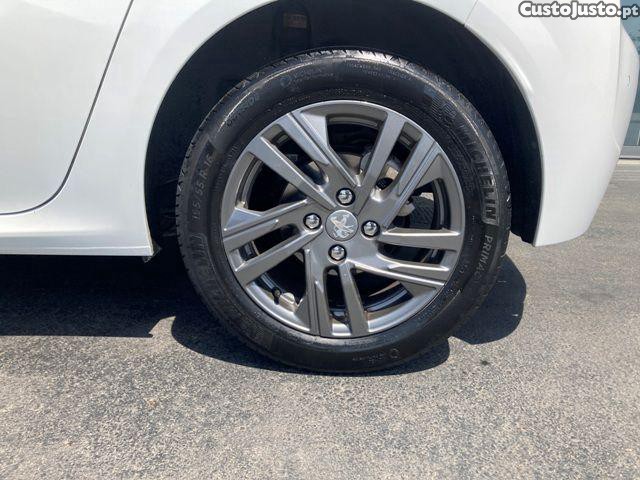 Peugeot 208 1.5 BlueHDi Active P — fotografia 21