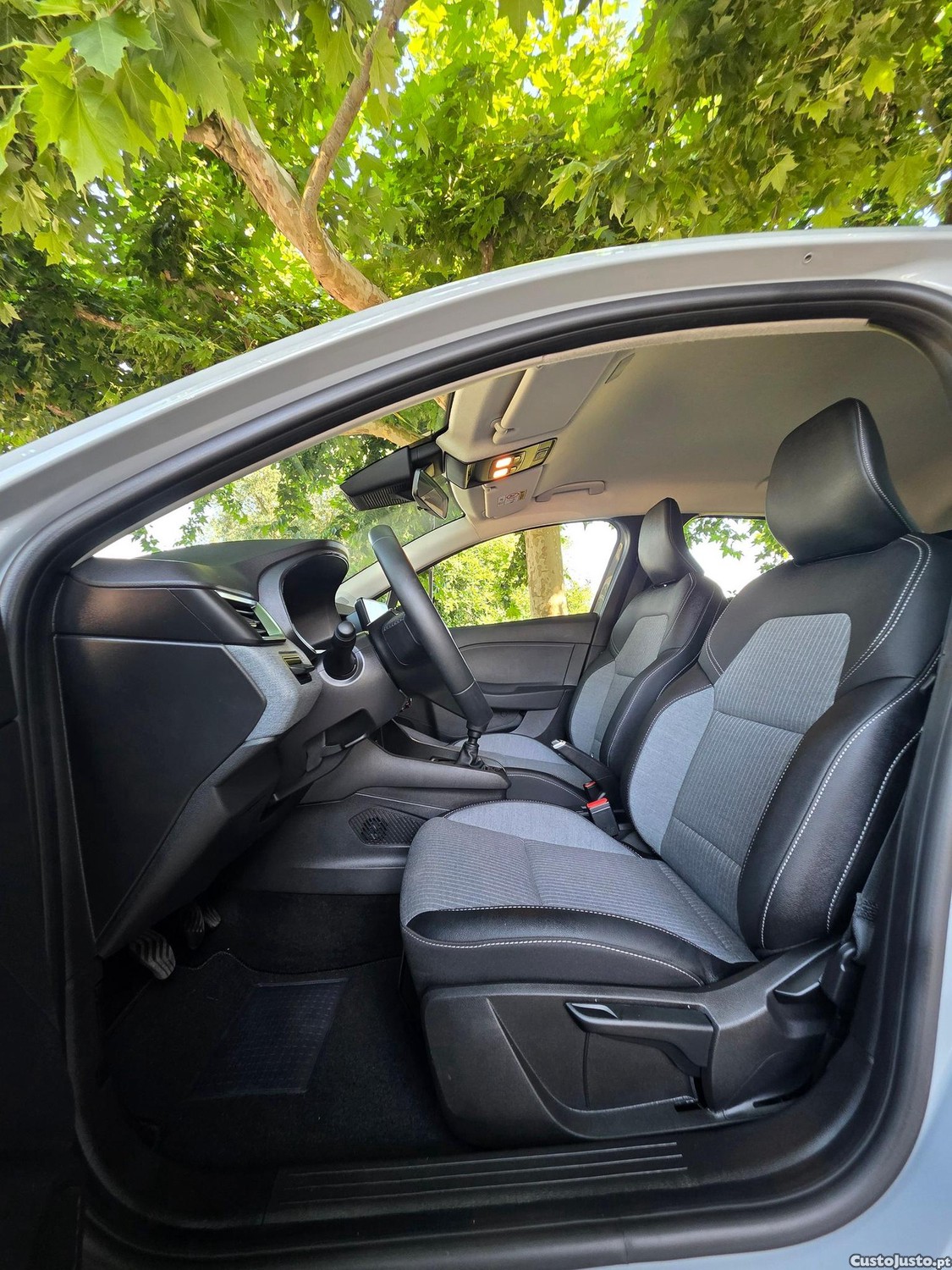 Renault Clio BLUE dCi 100 BUSINESS EDITION — fotografia 5