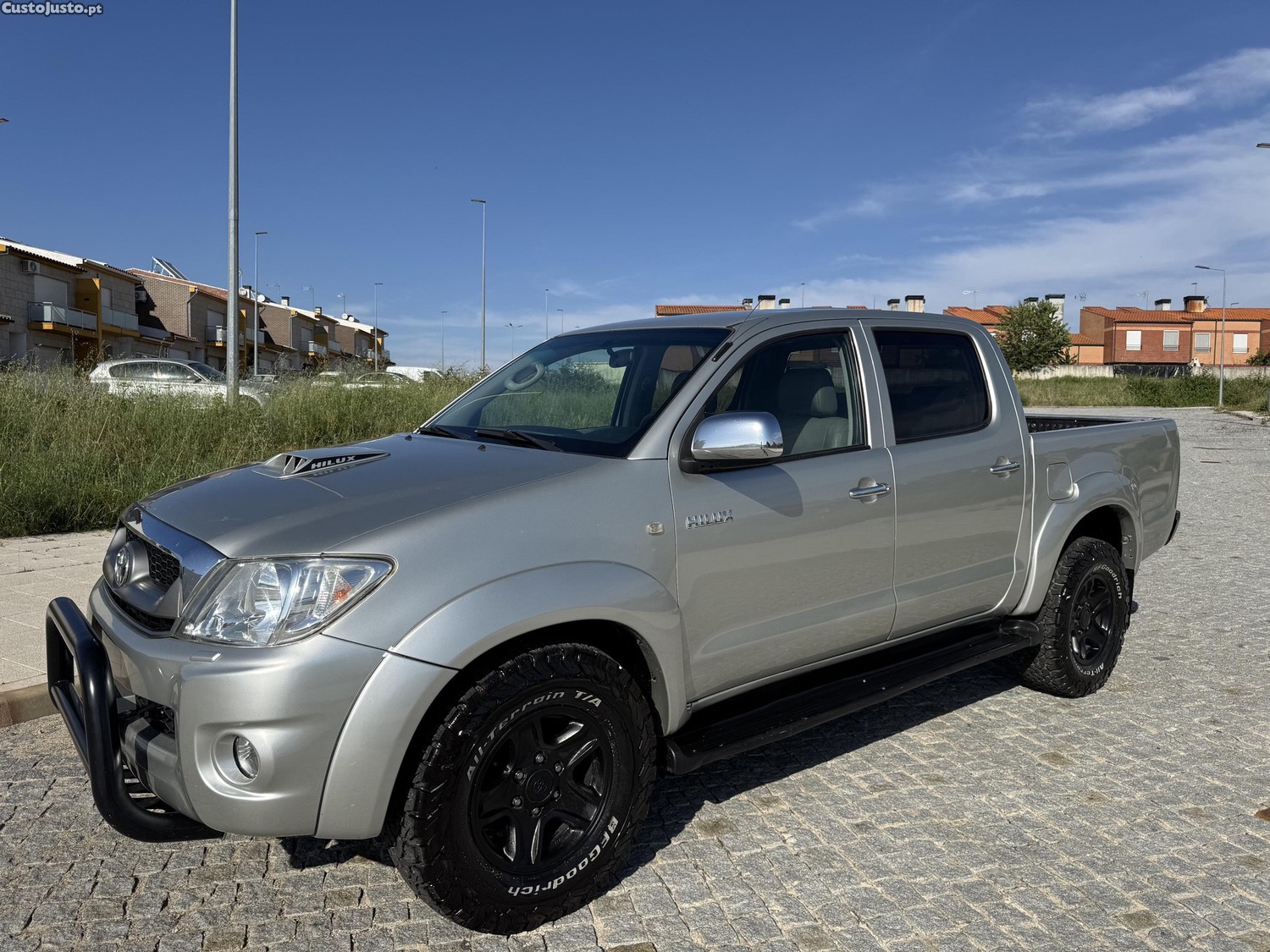 Toyota Hilux 3.0d4d — fotografia 9