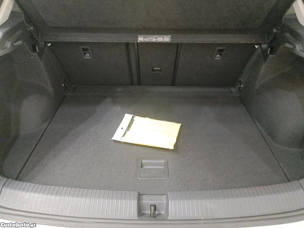 Volkswagen T-Roc 2.0 TDI Style 115cv — fotografia 20