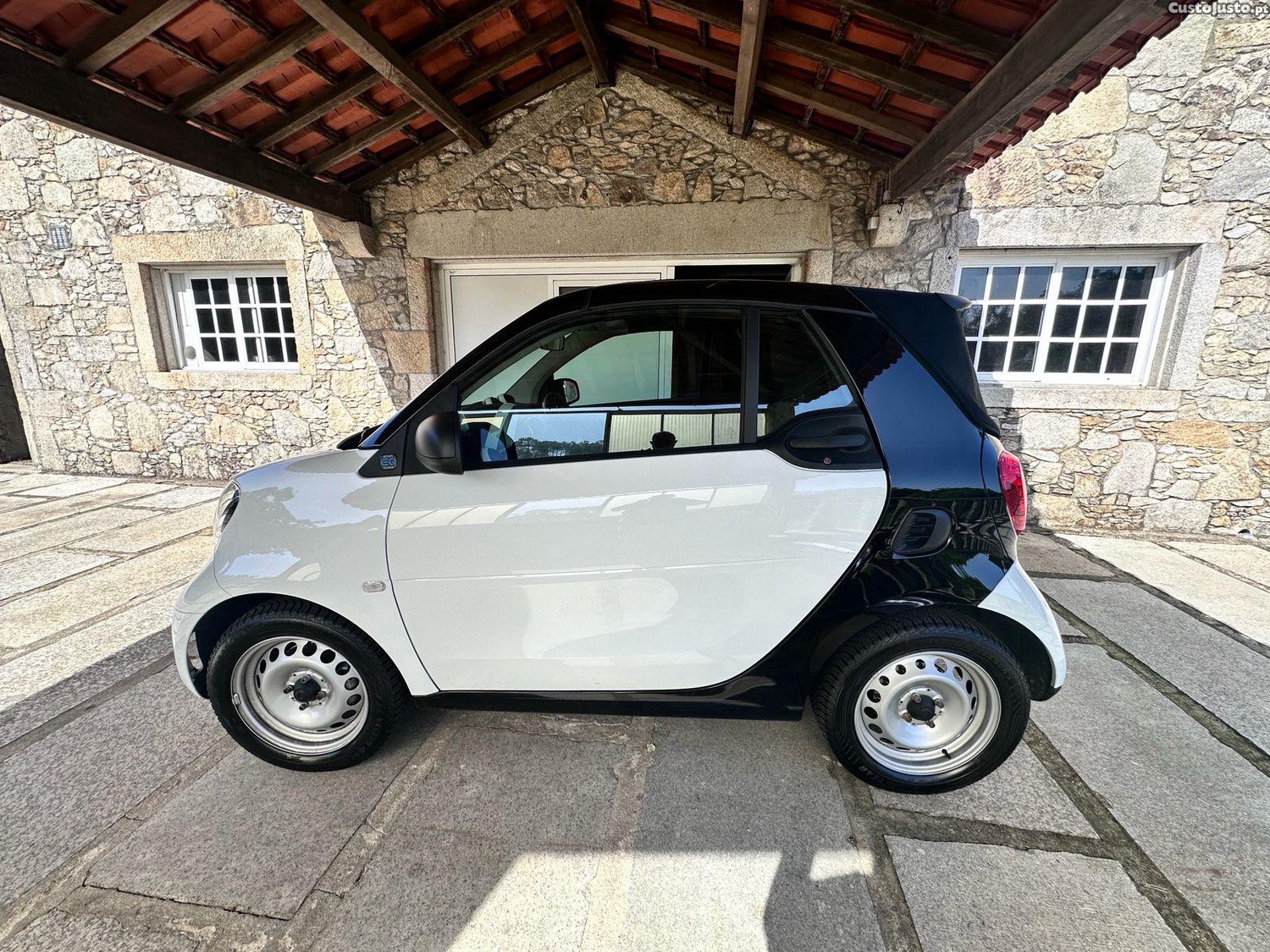 Smart ForTwo Fortwo Cabrio - 25 foto 3