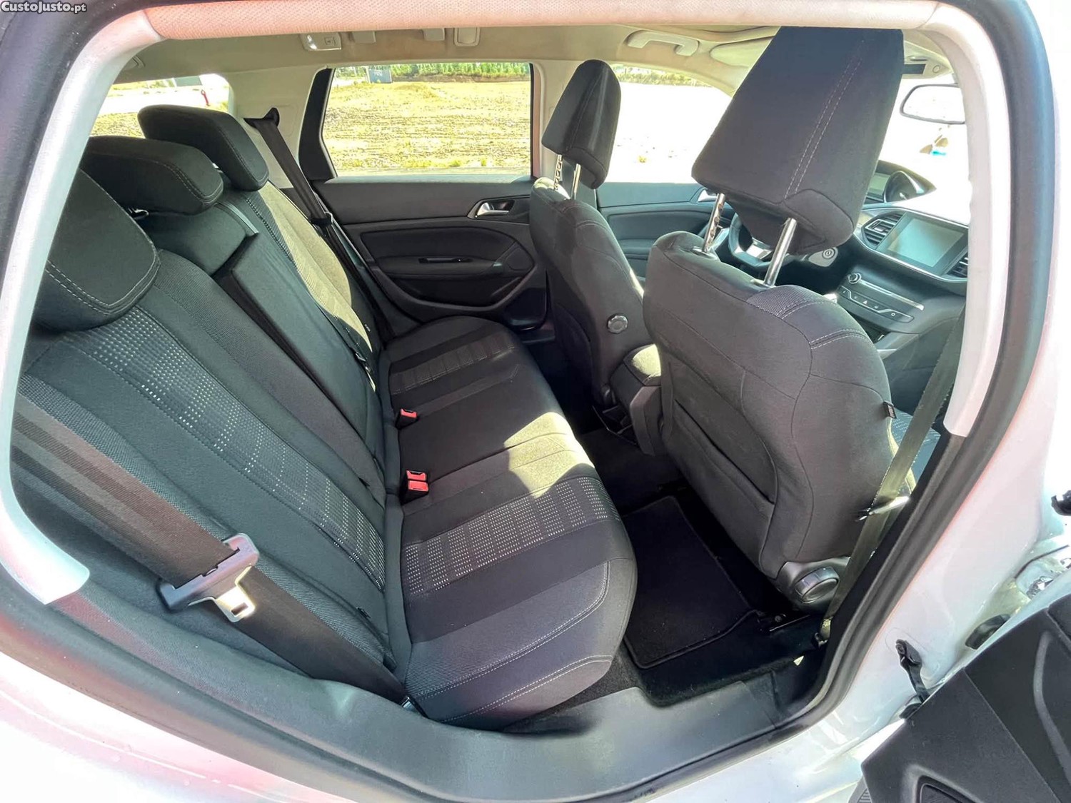 Peugeot 308 Blue HDI ALLURE - 15 — photo 4