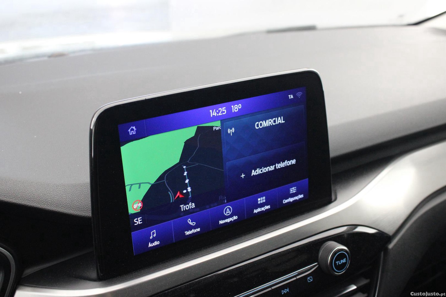Ford Kuga 1.5 TDCI ECOBLUE TITANIUM — fotografia 24