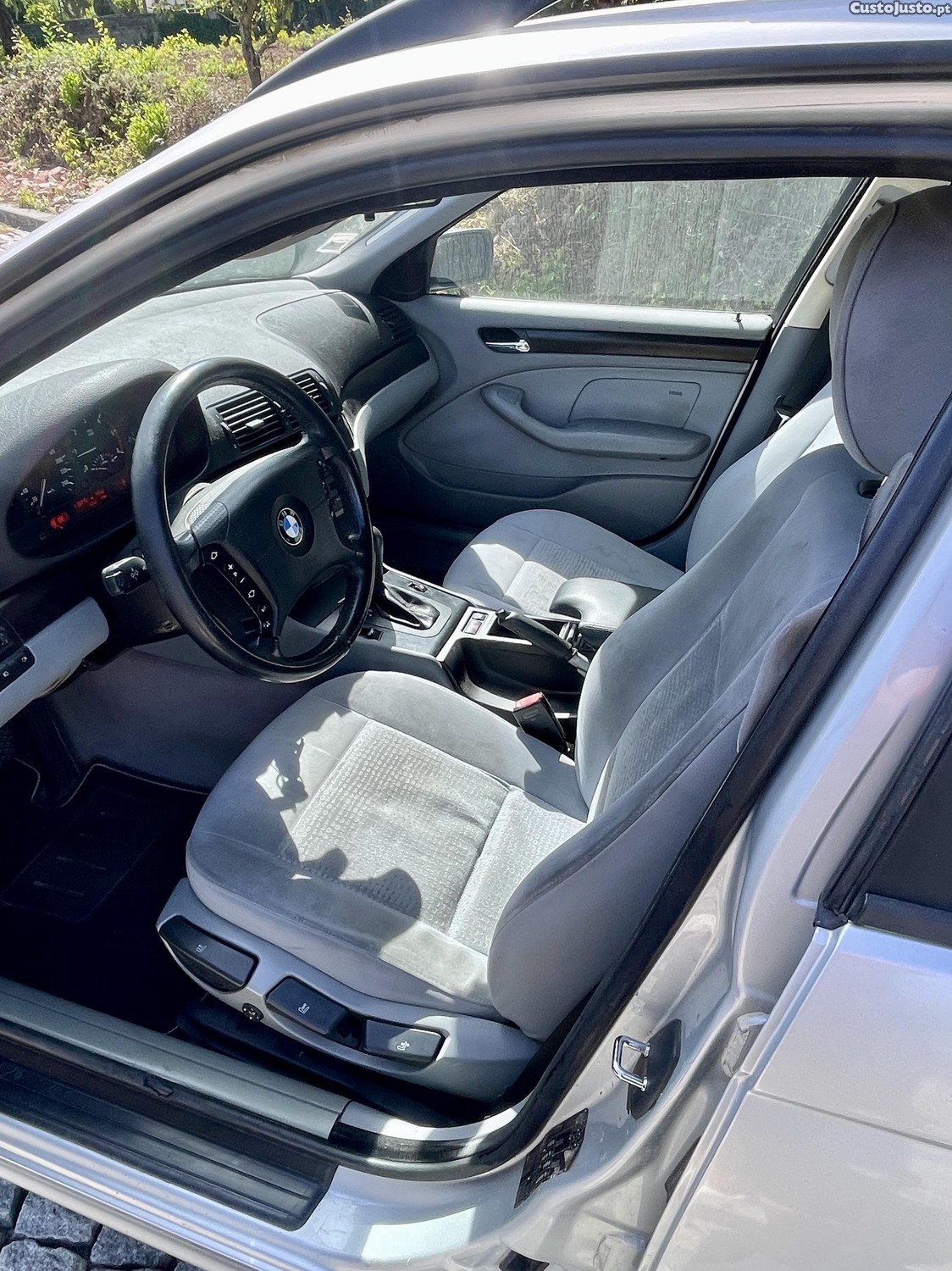 BMW 320 D — fotografia 3