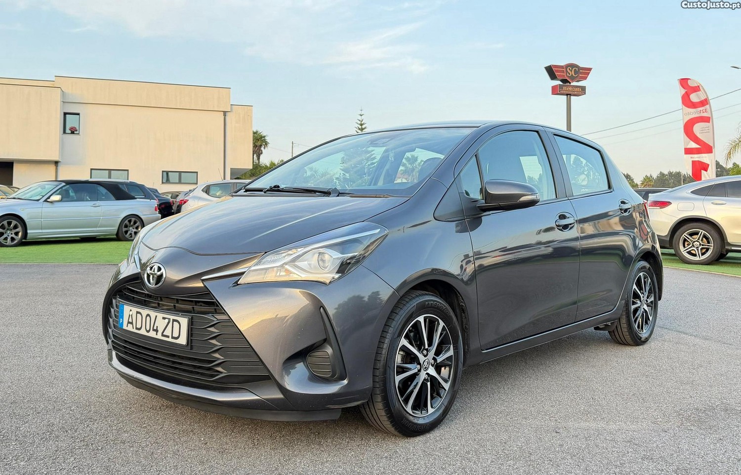 Toyota Yaris 1.0 VVT-i Comfort — fotografia 16