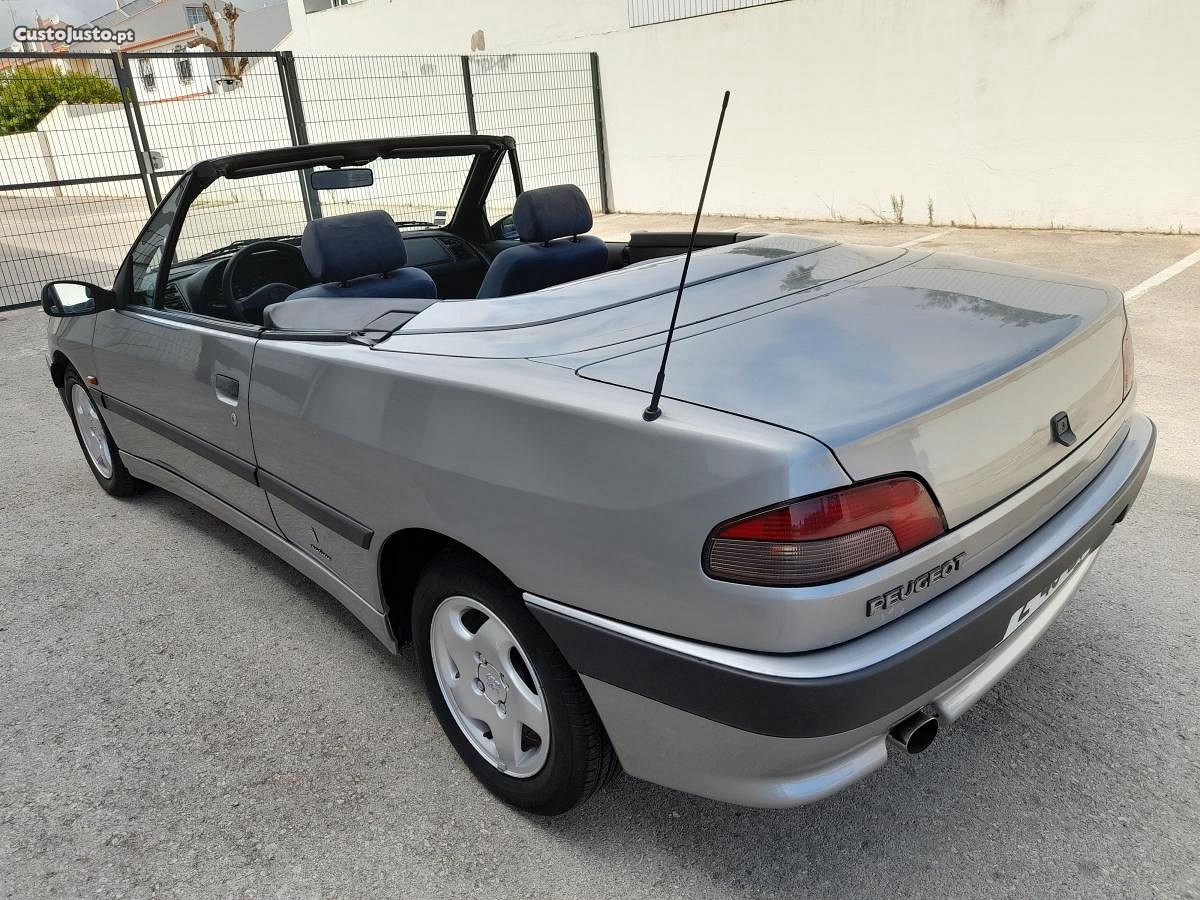 Peugeot 306 1.8 Cabrio Pininfarina 100cv - 94 foto 4