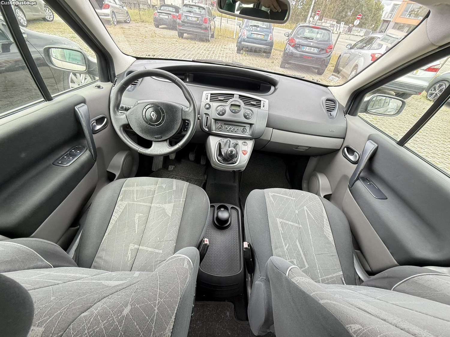 Renault Scénic 1.5 dCi de 2004 — fotografia 6