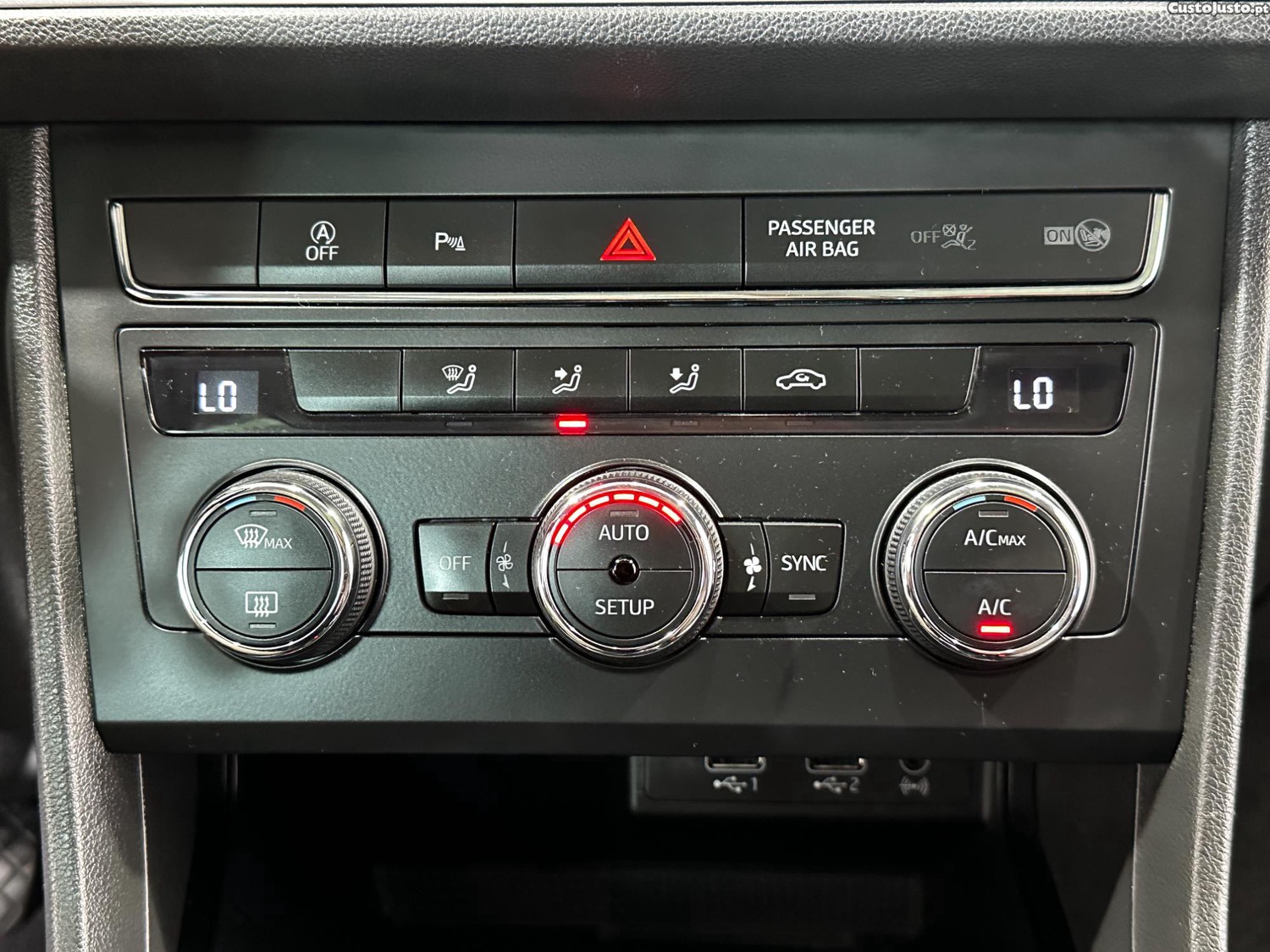 SEAT Leon ST 1.6 TDI STYLE 115CV - NACIONAL - 112180 KM — fotografia 11