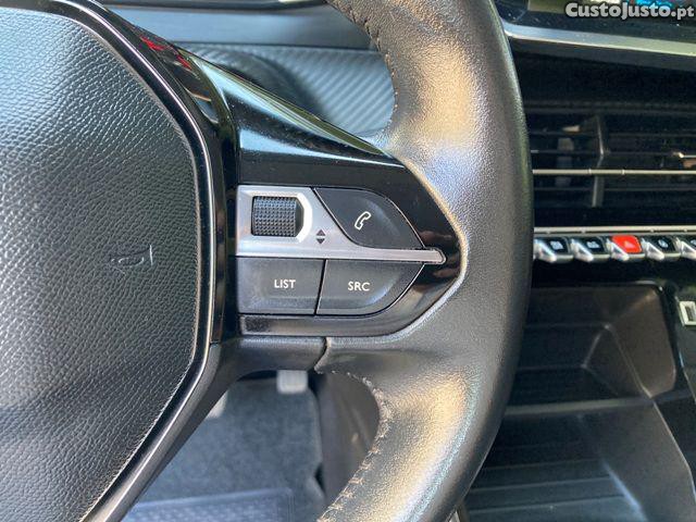 Peugeot 208 1.5 BlueHDi Active P — fotografia 18