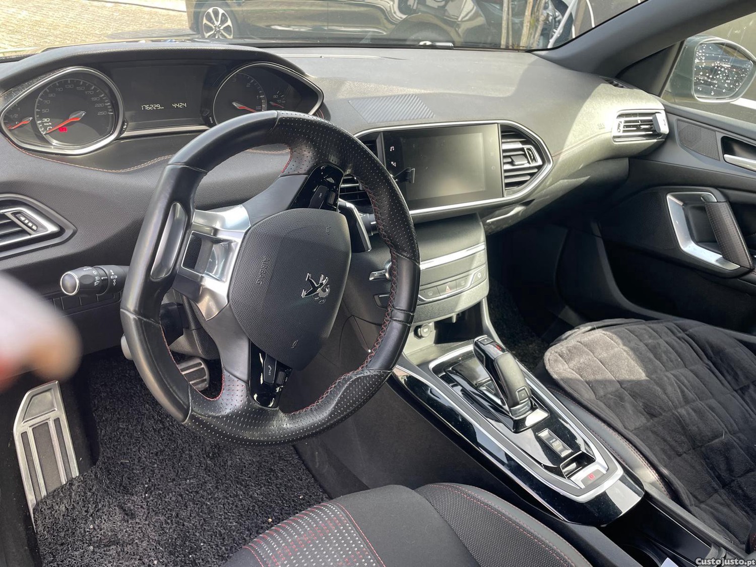 Peugeot 308 SW 1.5 BlueHDi GT Line EAT8 — fotografia 8