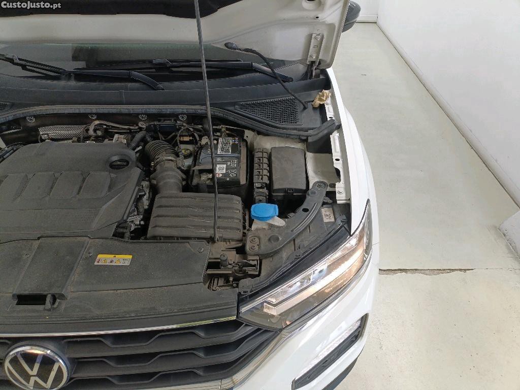 Volkswagen T-Roc 2.0 TDI Style 115cv — fotografia 23