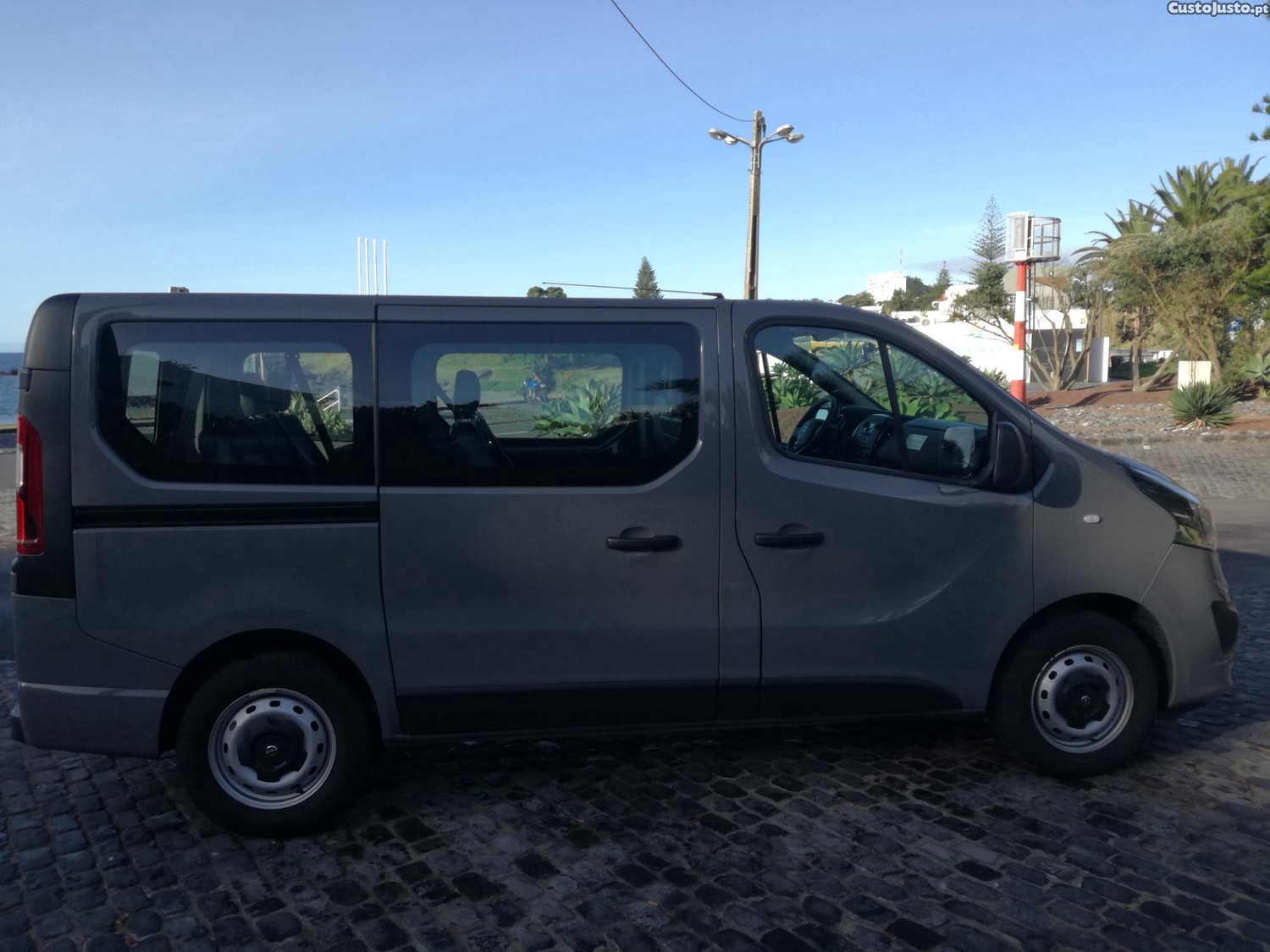 Opel Vivaro 1.6 CDTI - 17 foto 3