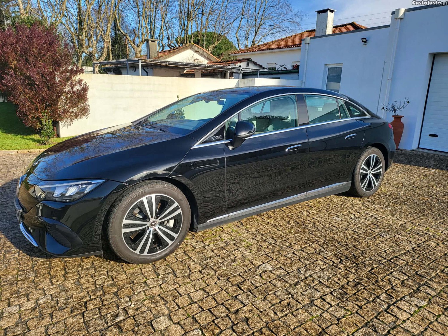 Mercedes-Benz EQE 300 Eletric Art - 22 — photo 2