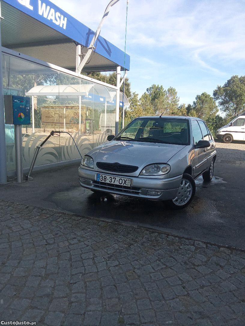 Citroën Saxo 2 — photo 3