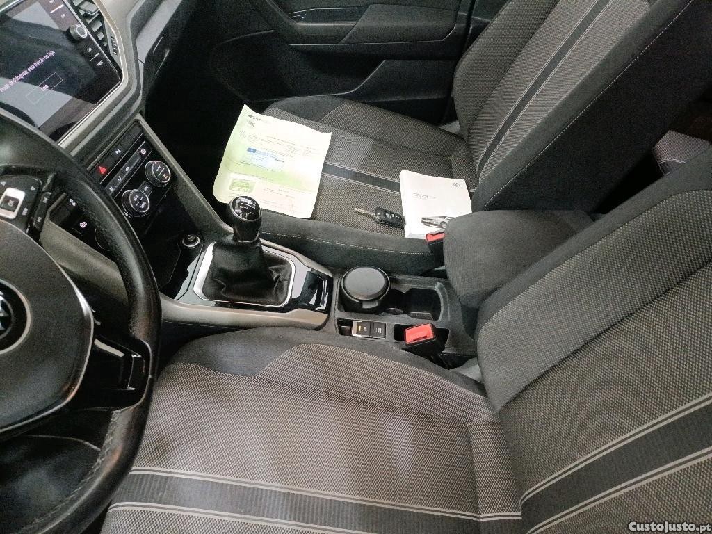 Volkswagen T-Roc 2.0 TDI Style 115cv — fotografia 14