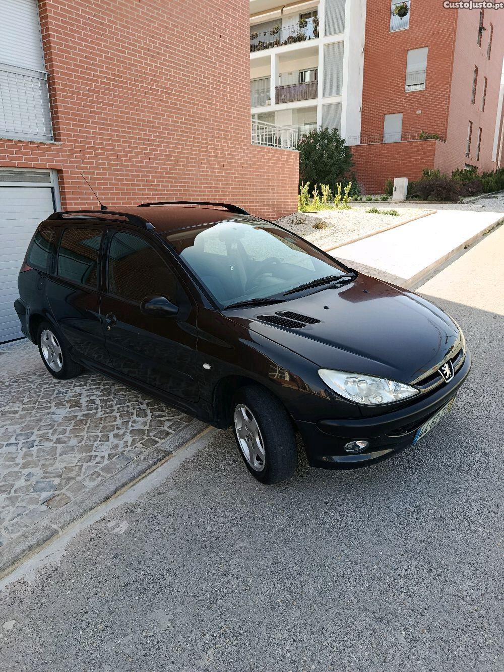 Peugeot 206 SW 1.4 HDI em bom estado !!! Negociável — fotografia 2