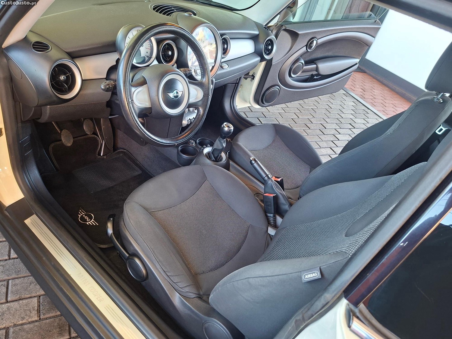MINI Cooper D — fotografia 4
