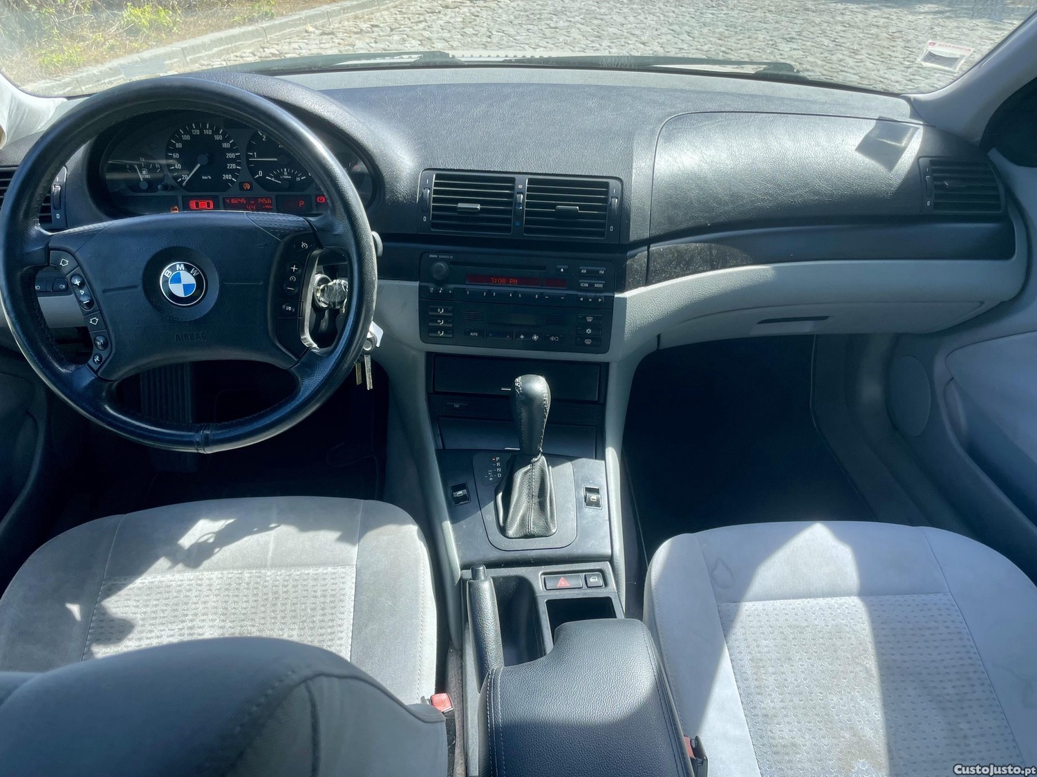 BMW 320 D — fotografia 5