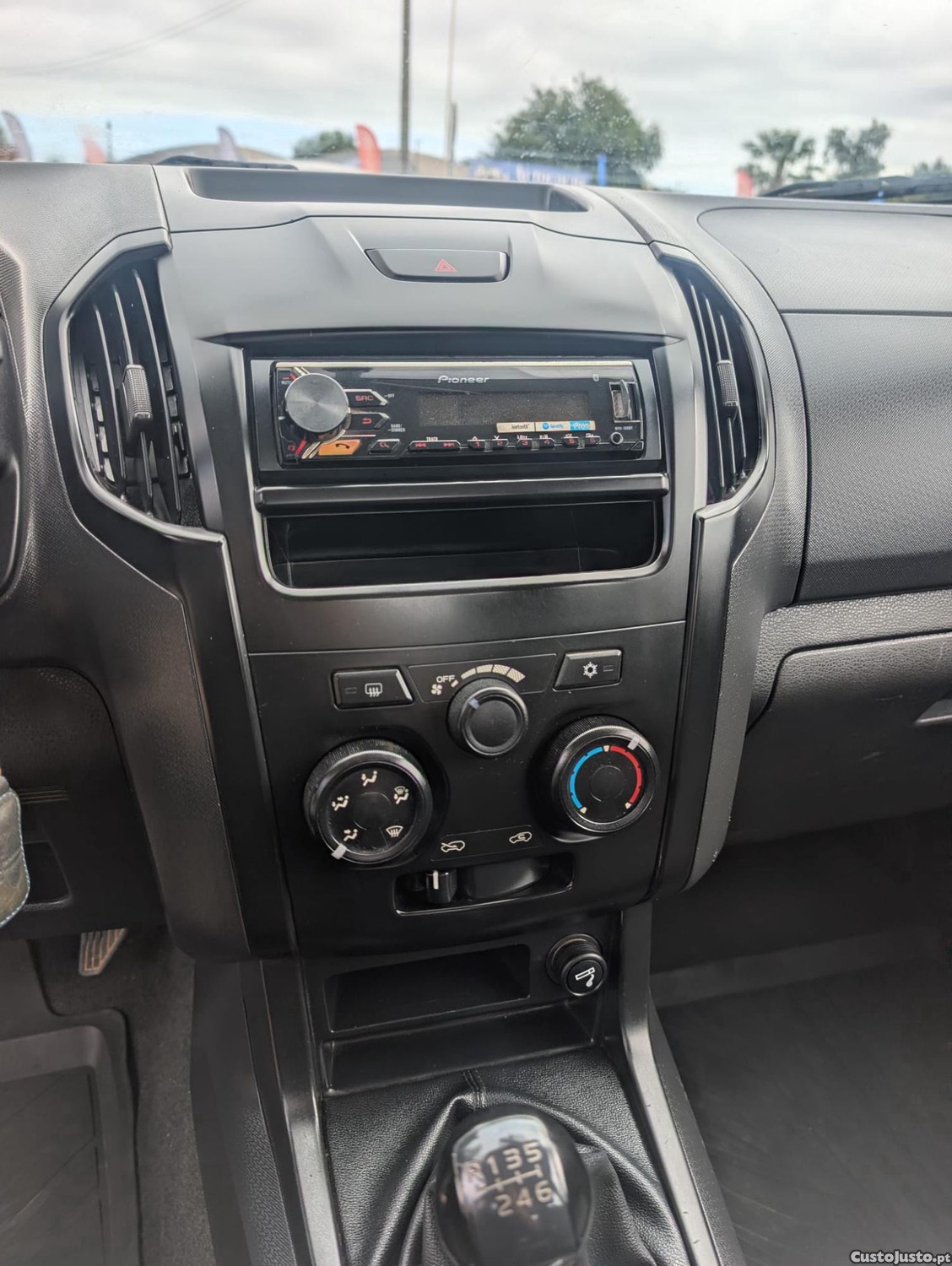 Isuzu D-Max 1.9DDI CD 4WD L CH - 18 foto 3