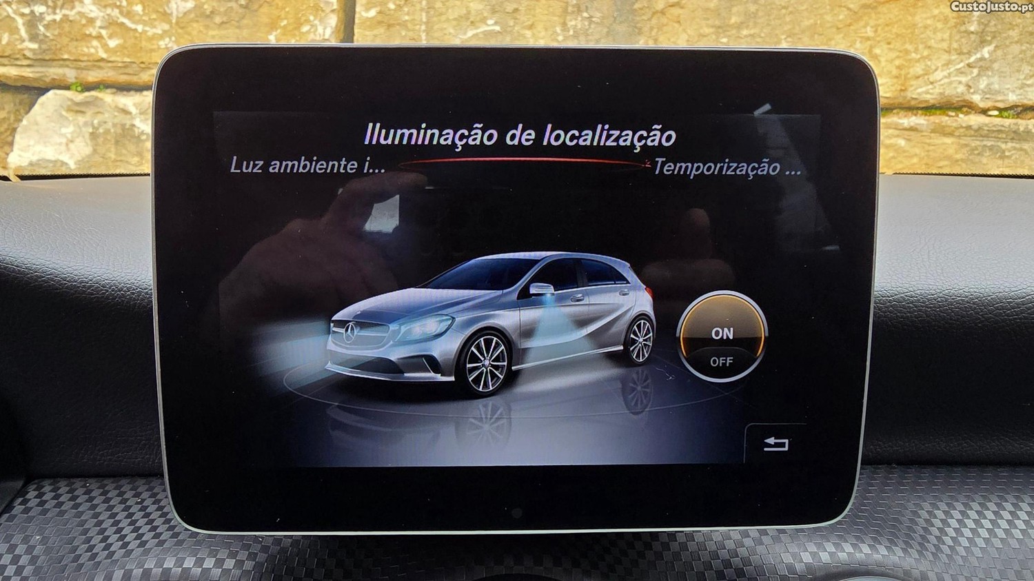 Mercedes-Benz A 180 d Urban — fotografia 8