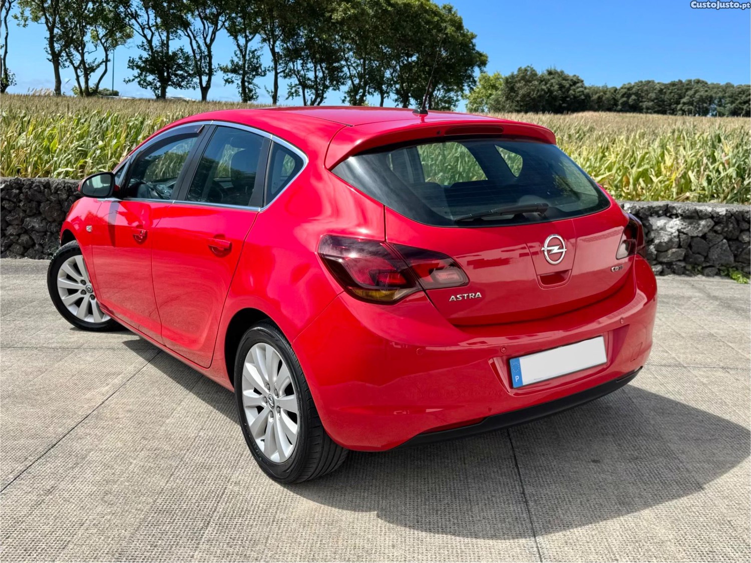 Opel Astra 1700 Diesel 125CV Impecável - 12 foto 2