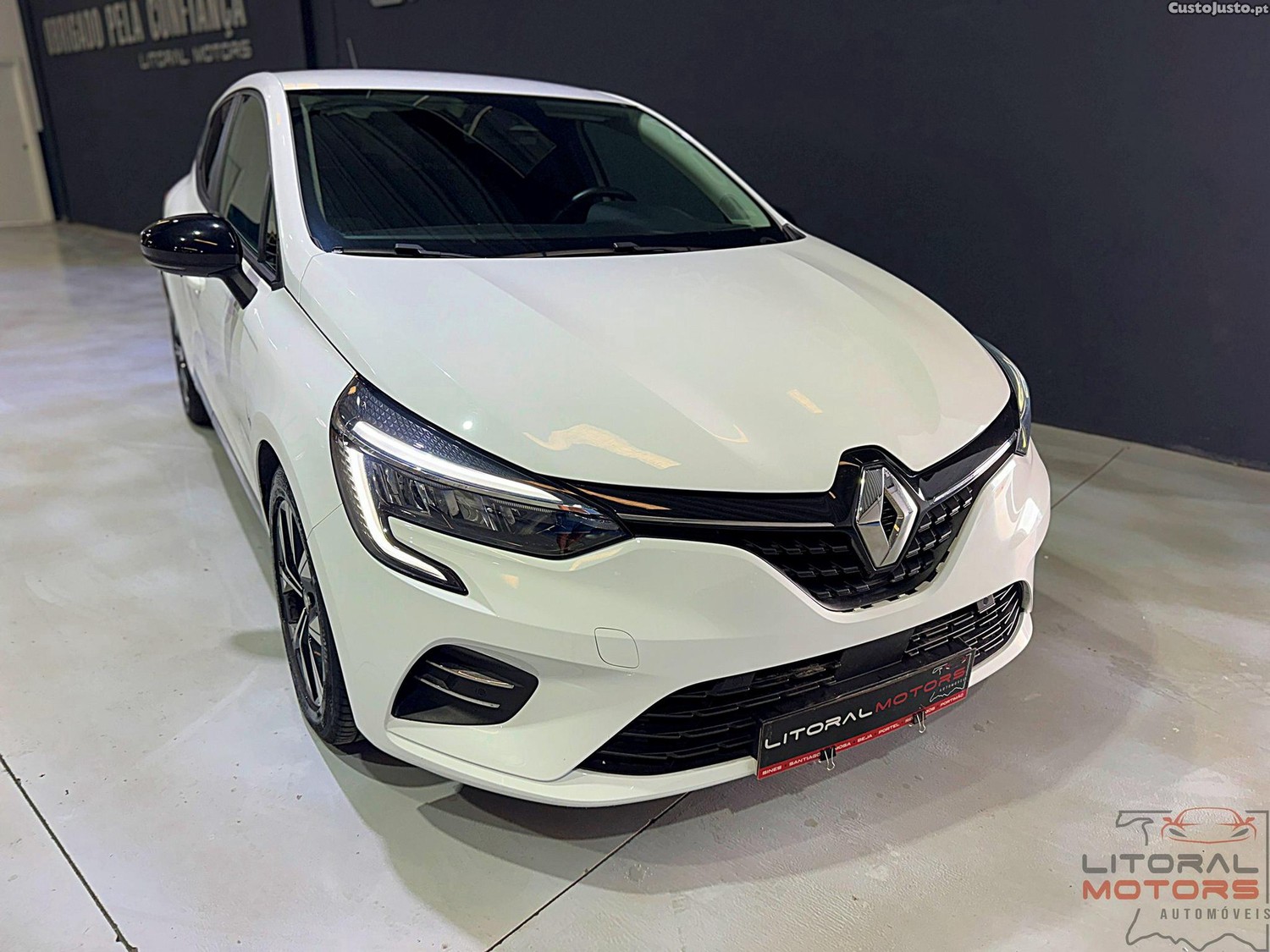 Renault Clio 1.0 TCe Evolution Bi-Fuel — fotografia 23