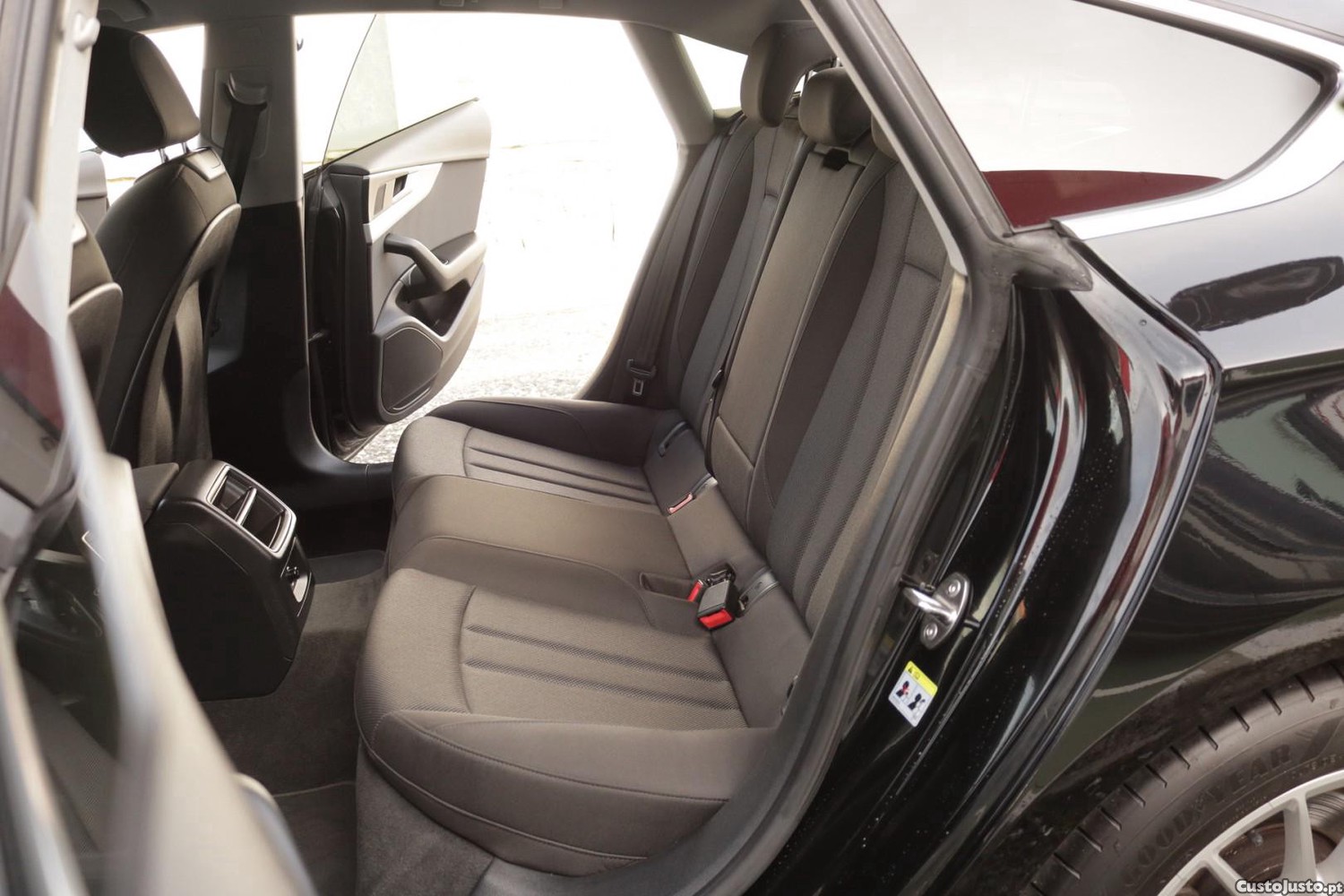 Audi A5 Sportback 40 TDI S Tronic 190cv — fotografia 36