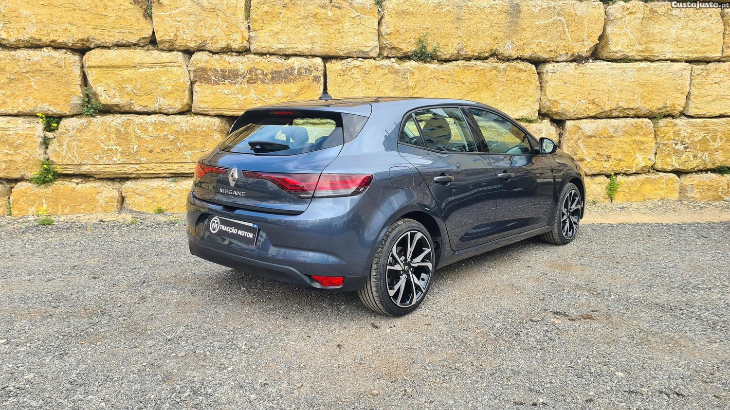 Renault Mégane 1.5 Blue dCi Intens EDC - 22 — photo 2