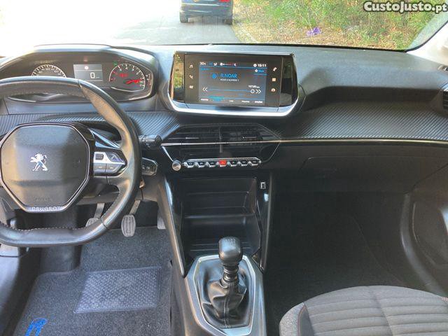 Peugeot 208 1.5 BlueHDi Active P — fotografia 13