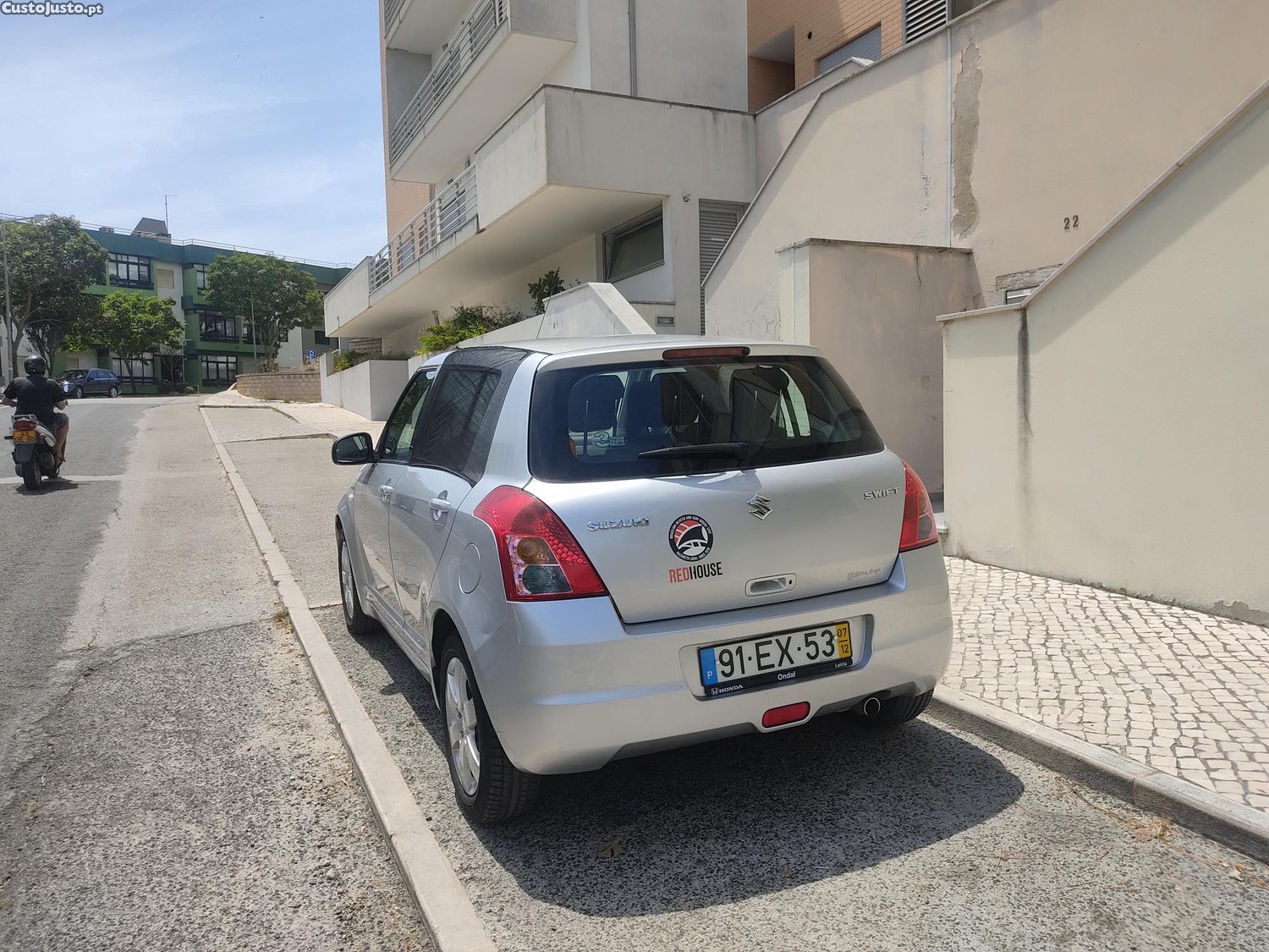 Suzuki Swift ddis — fotografia 2