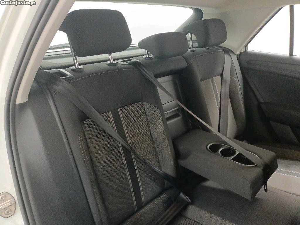 Volkswagen T-Roc 2.0 TDI Style 115cv — fotografia 18