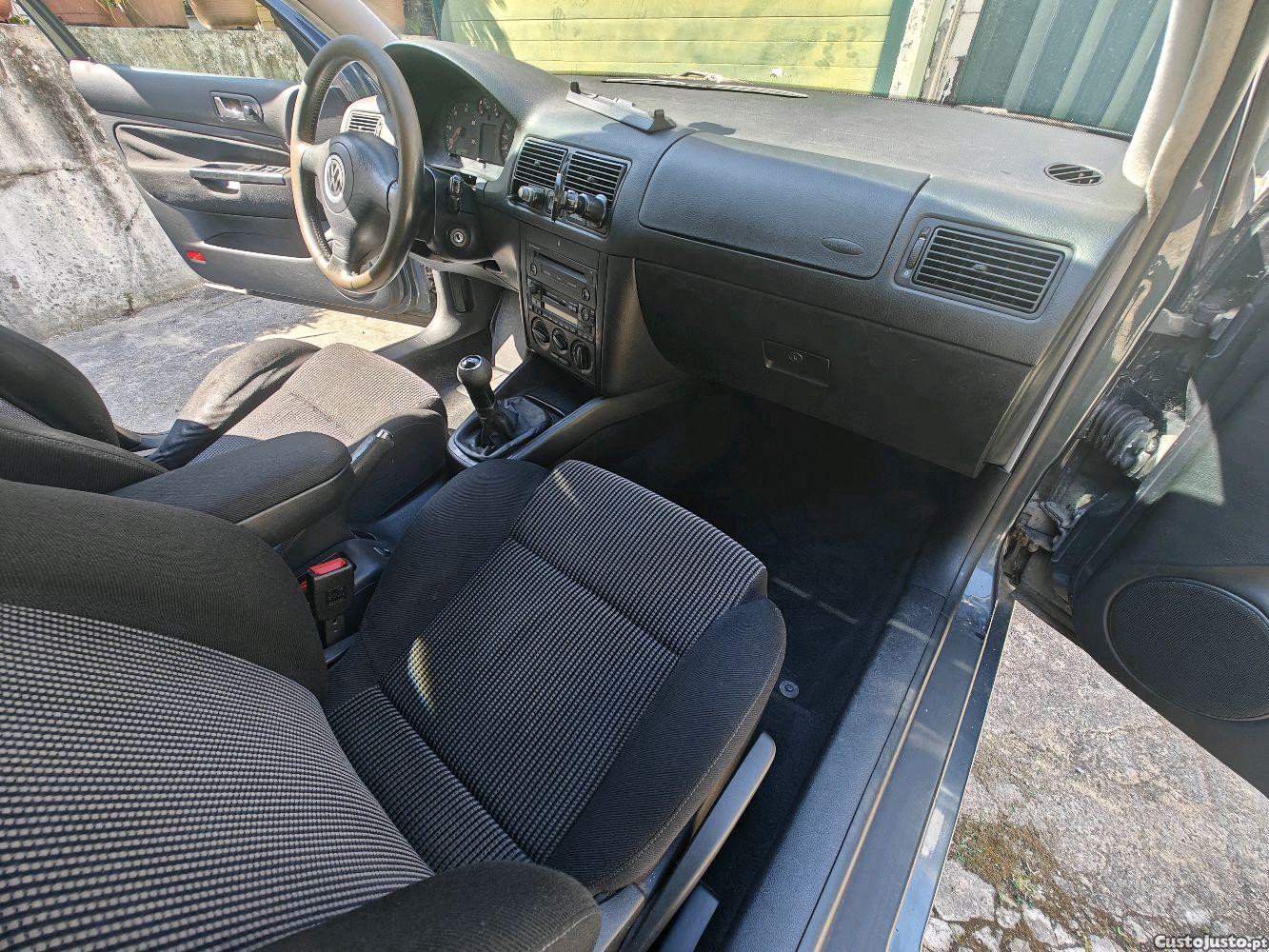Volkswagen Golf TDI — fotografia 3