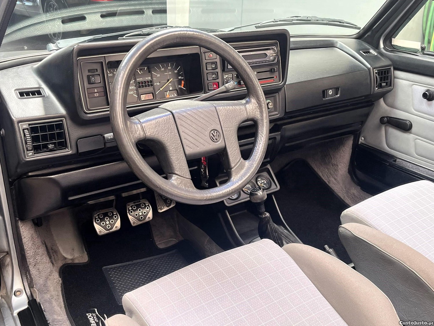 Volkswagen Golf GLi 1.8i Mk1 — fotografia 10