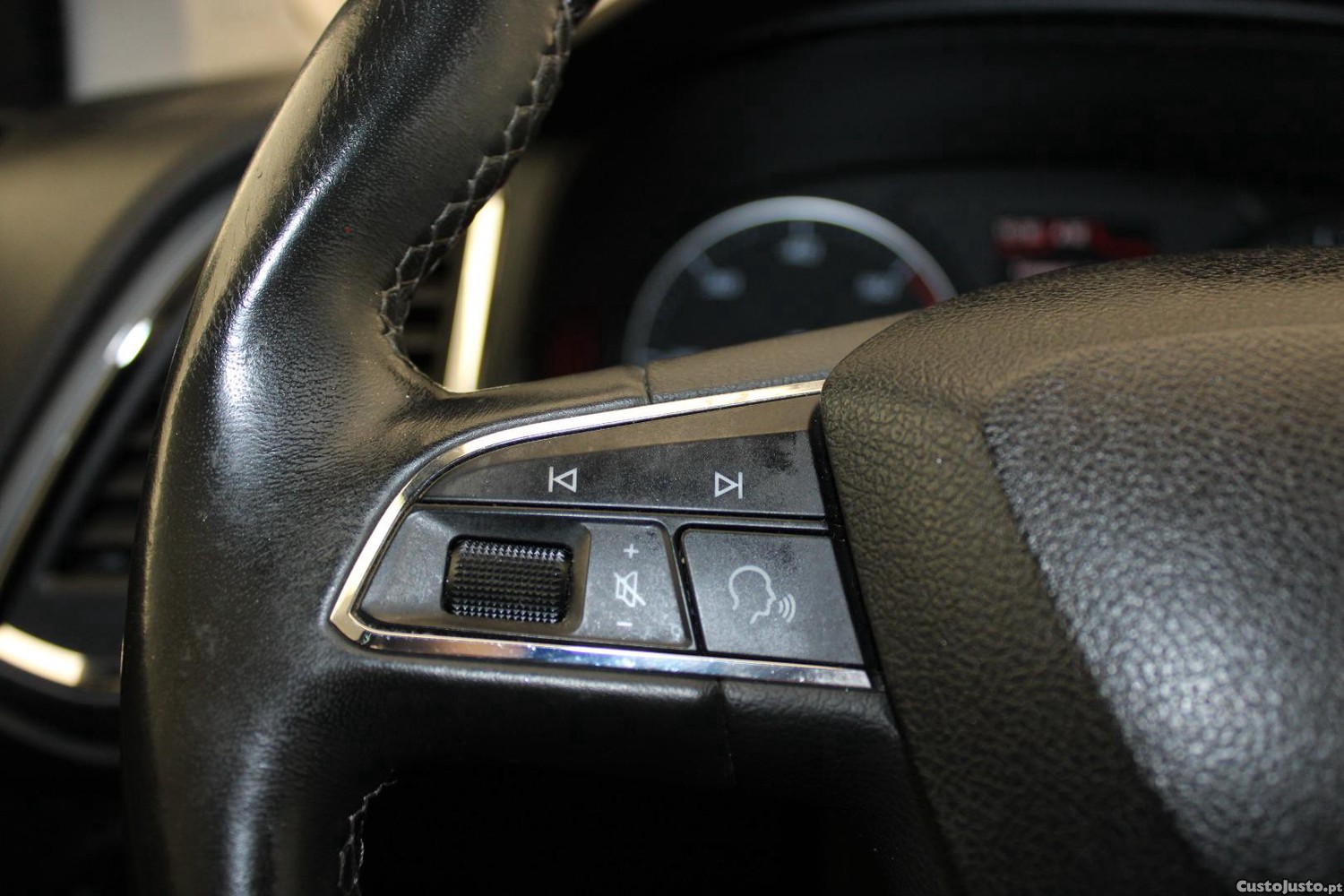 SEAT Ateca 1.6 TDI STYLE — fotografia 23