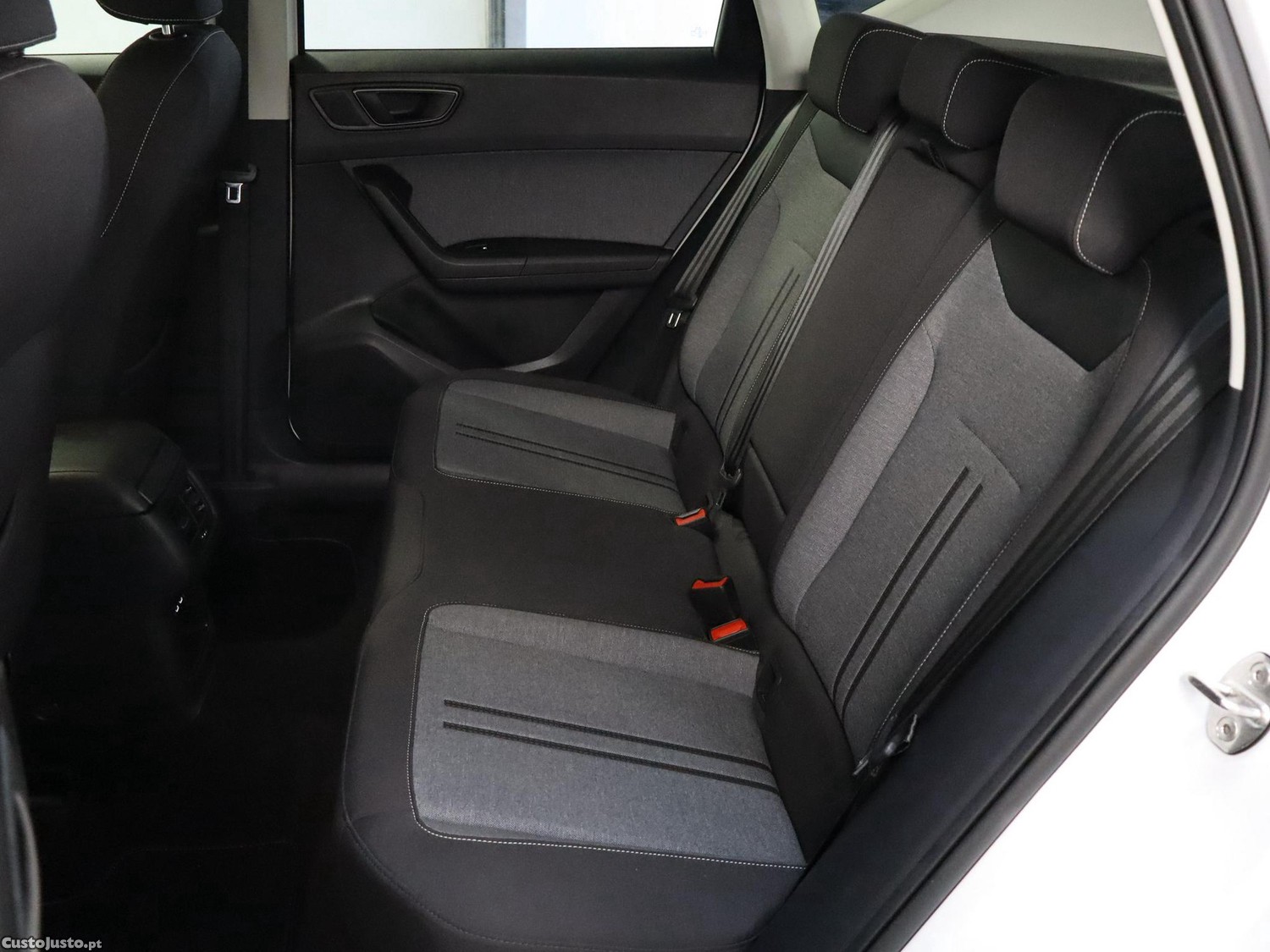 SEAT Ateca 2.0 TDI Style — fotografia 13