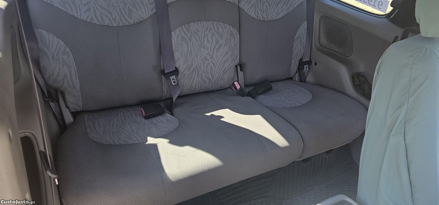 Land Rover Freelander TD4 — fotografia 5