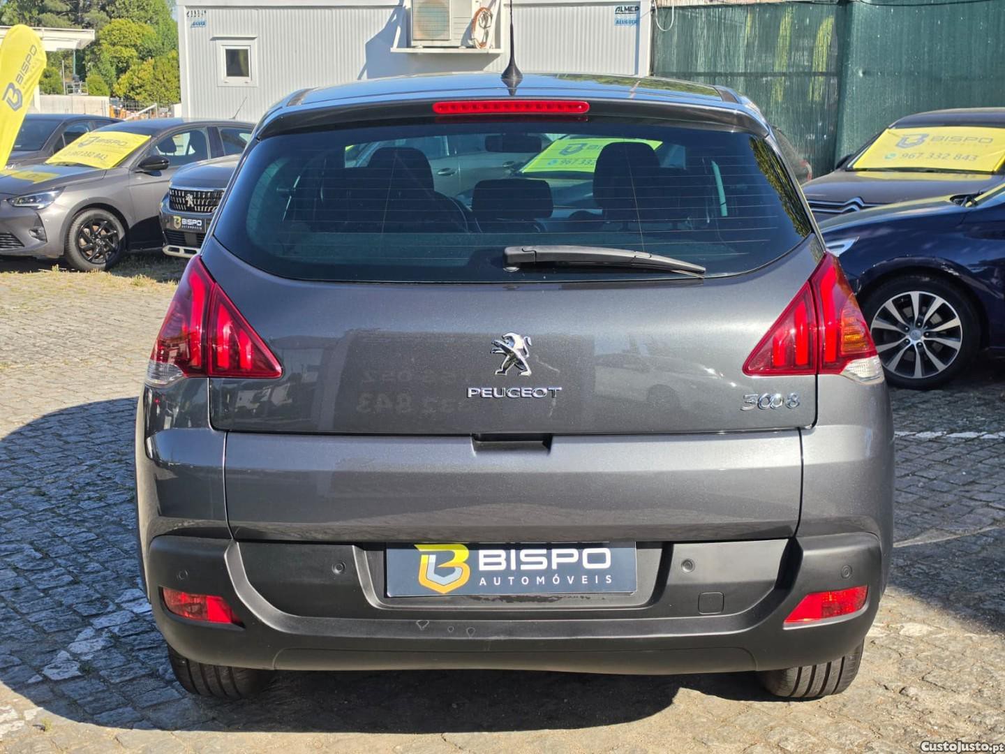 Peugeot 3008 1.6 BlueHDi Allure — fotografia 10