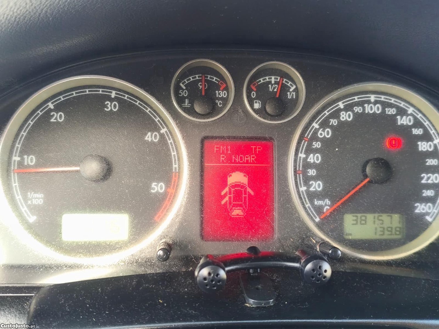 Volkswagen Passat Highline — fotografia 4