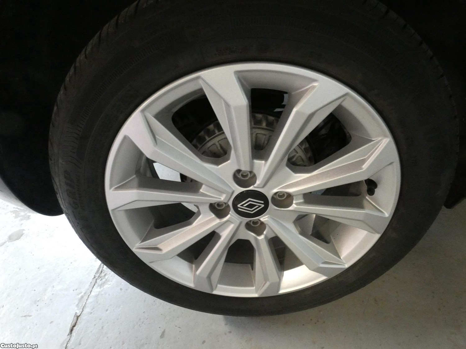 Renault Clio 1.0 TCe Limited — fotografia 4