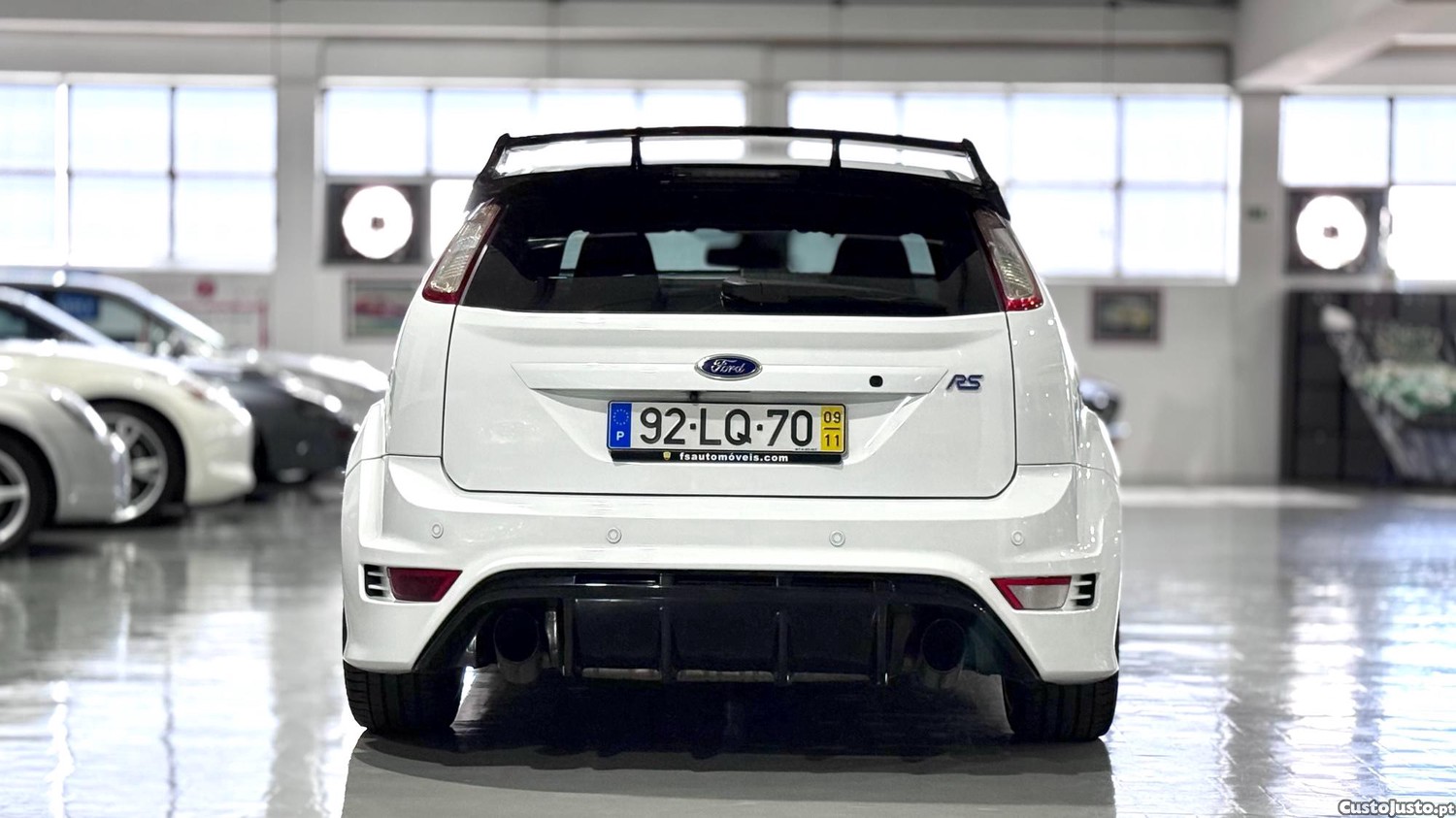Ford Focus 2.5 RS - 09 foto 4