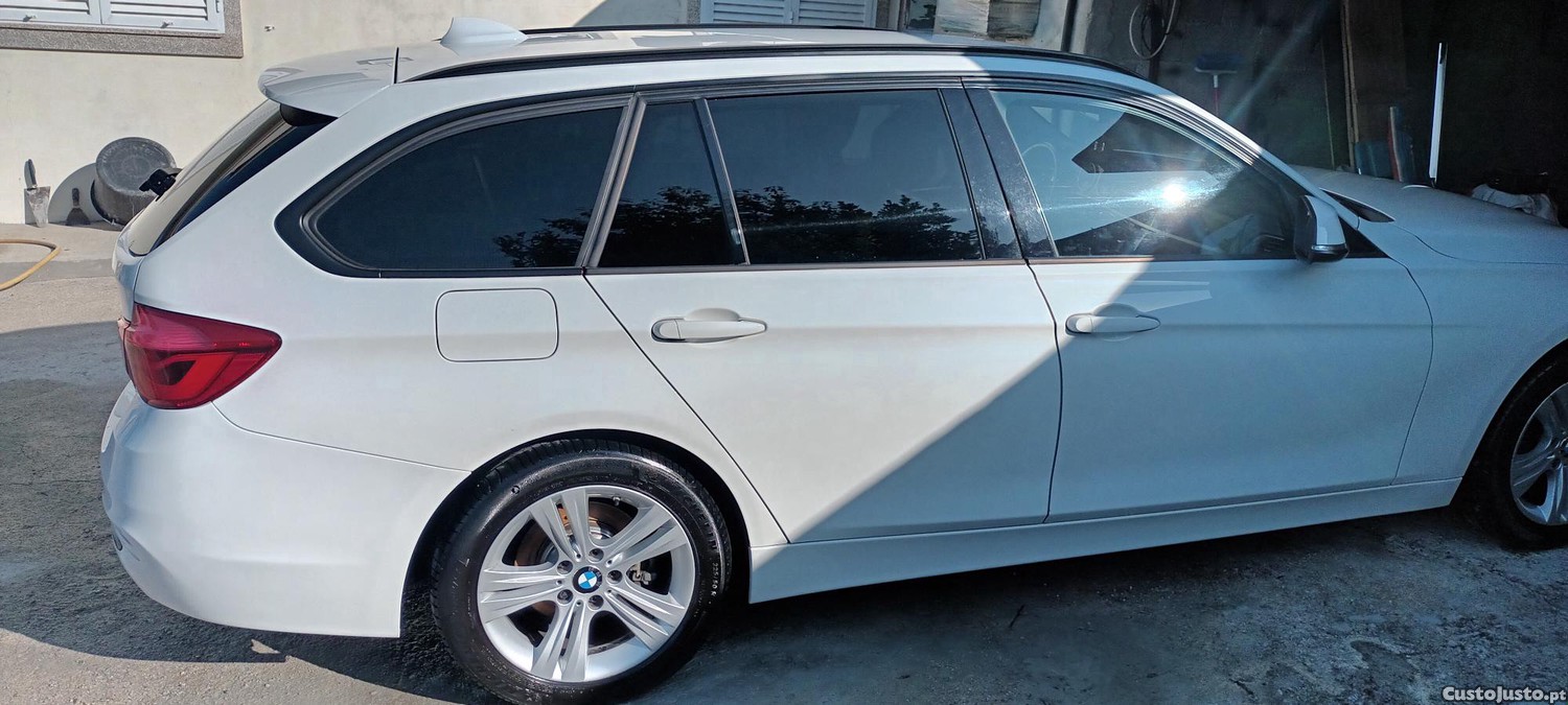 BMW 318 F31 - 19 foto 4