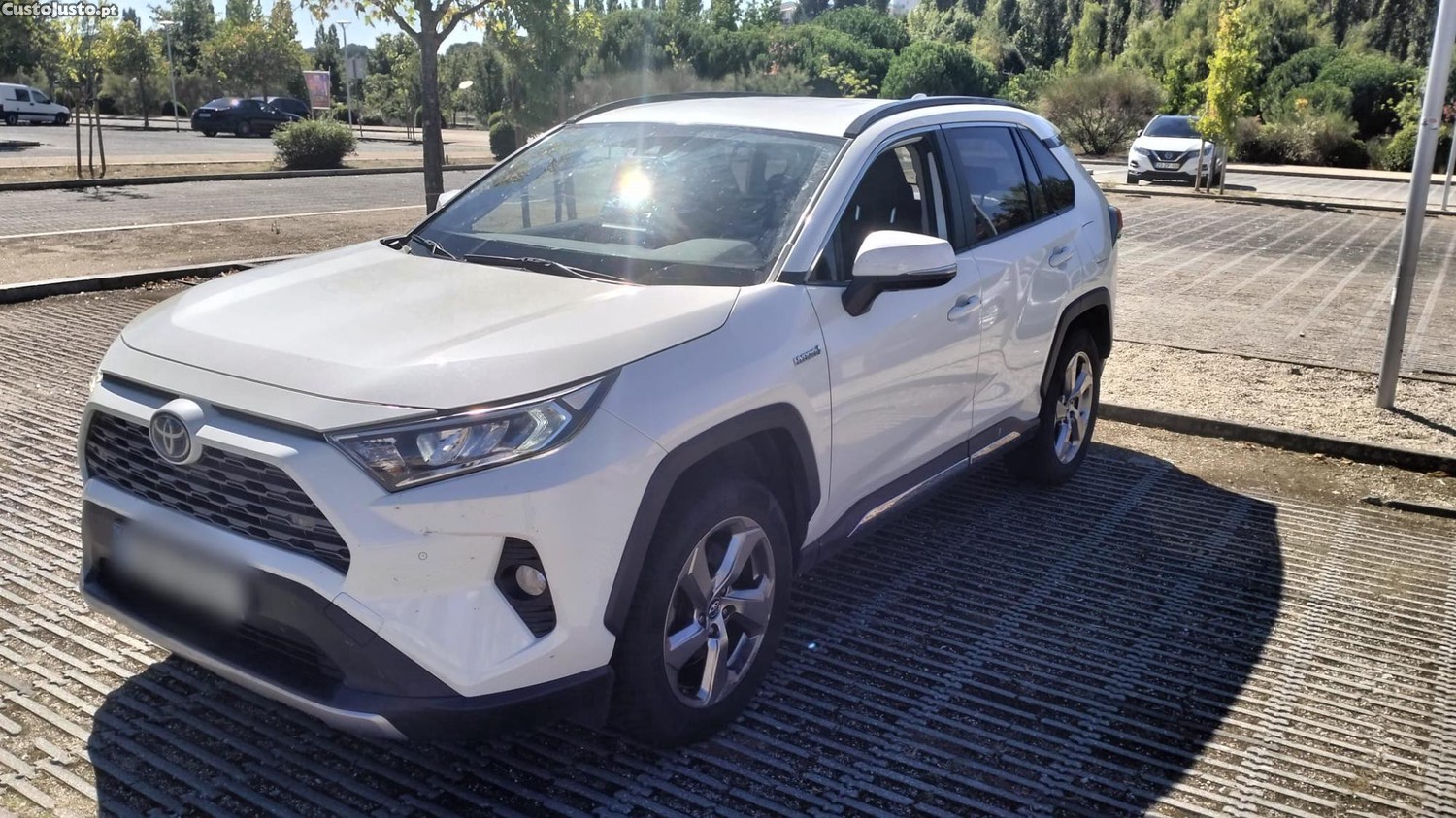 Toyota RAV4 hybrid - 19 foto 4