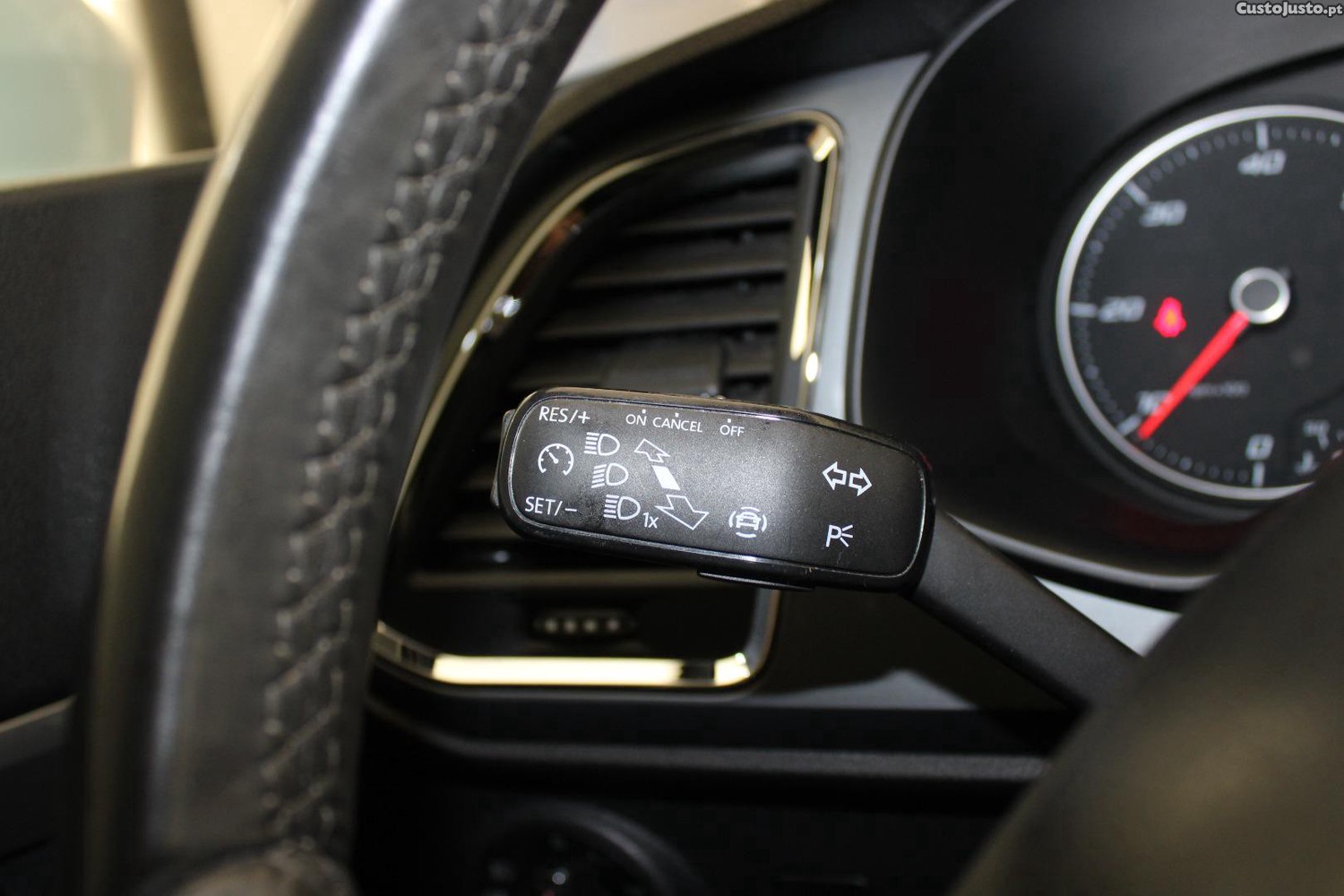 SEAT Ateca 1.6 TDI STYLE — fotografia 21